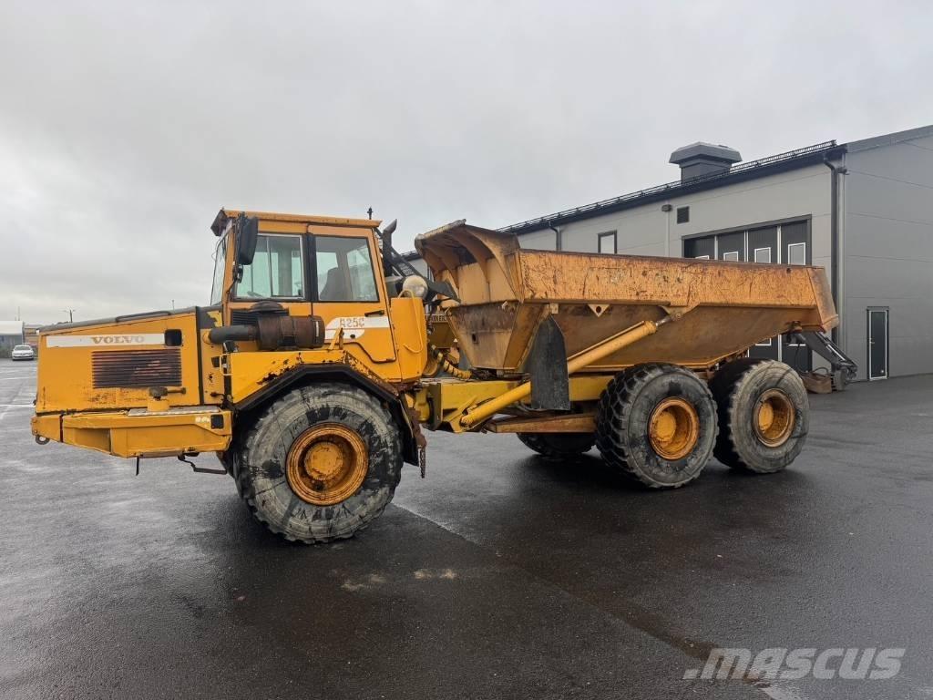 Volvo A 25 C 6x6 Rammestyrte Dumpere