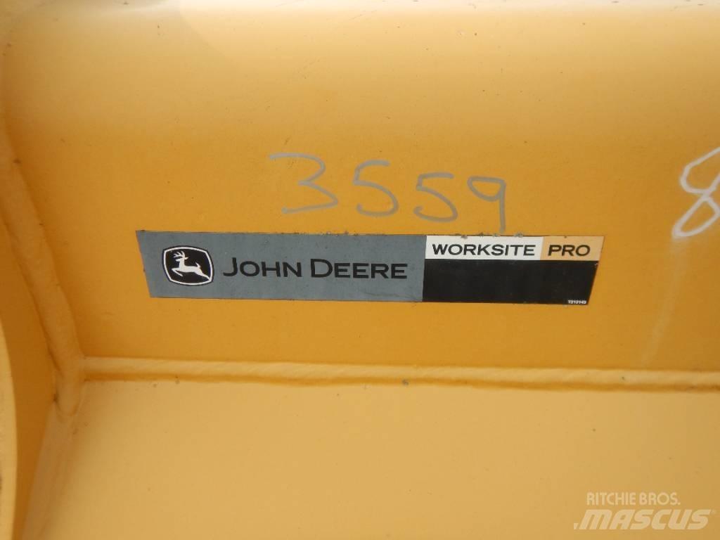 John Deere AT340424 Skuffer