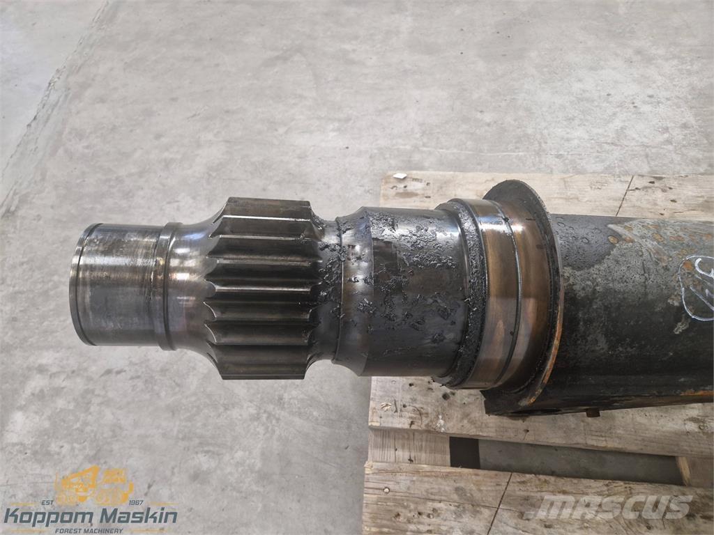 Komatsu 130F Lassbærere