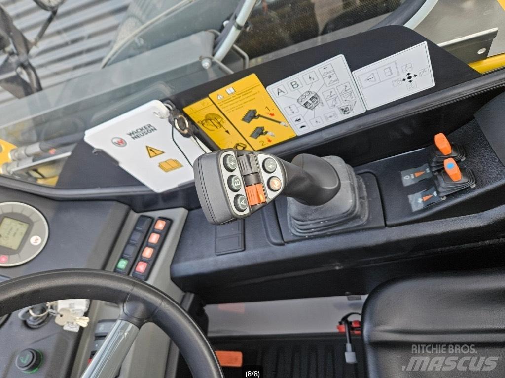 Wacker Neuson TH 412 Teleskoplastere