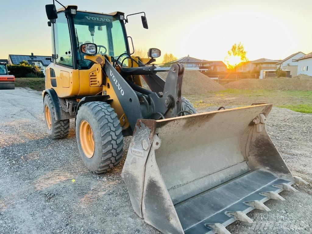Volvo L25FZ Kompaktlastere