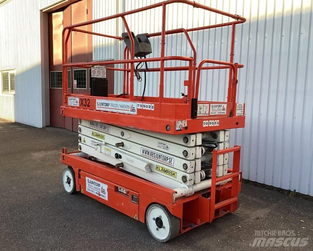 UpRight X32 Sakselifter