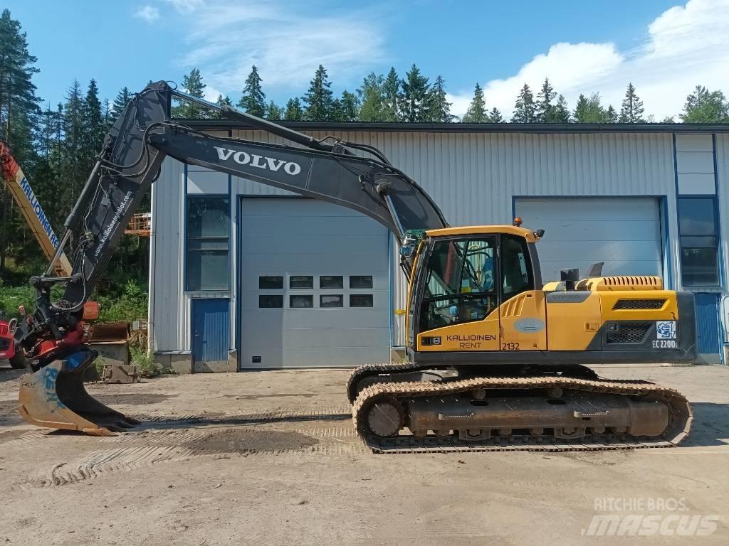 Volvo EC 220 DL Beltegraver