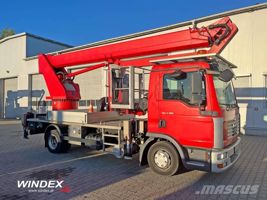 Wumag WT 250 Bilmontert lift