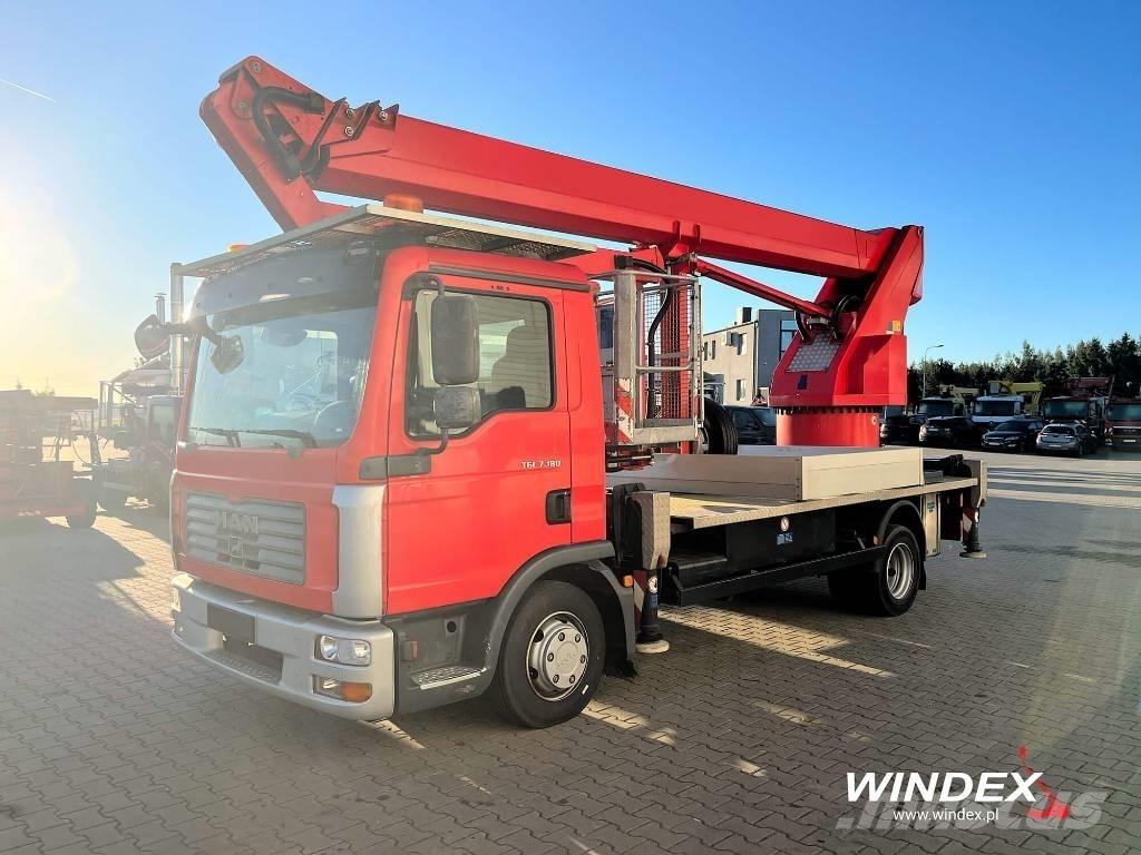 Wumag WT 250 Bilmontert lift