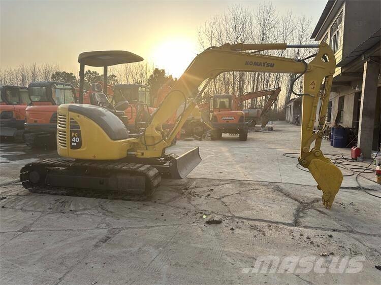 Komatsu PC 40 Beltegraver