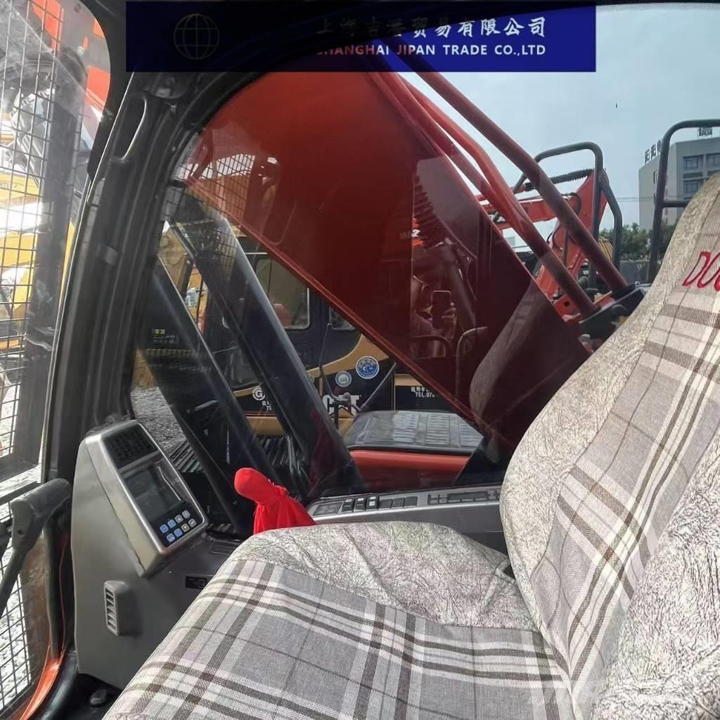 Doosan DX 300 LC Beltegraver