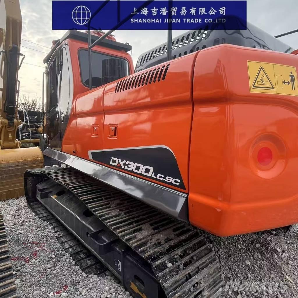 Doosan DX 300 LC Beltegraver