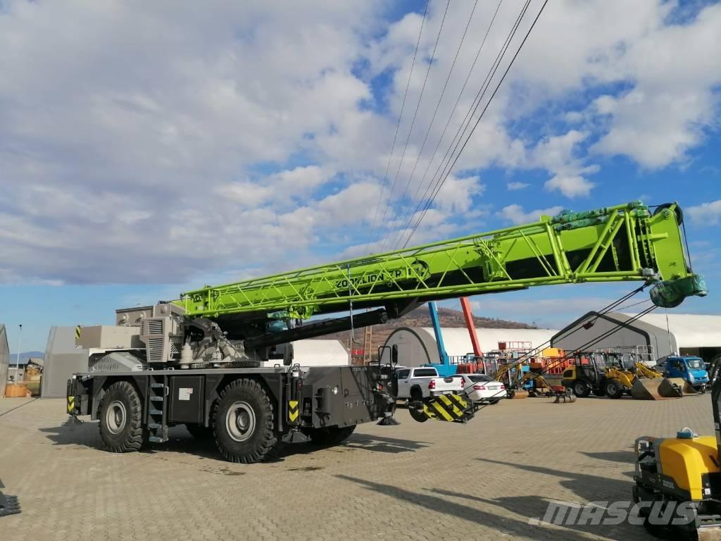 Zoomlion ZRT400 Røff terreng kraner