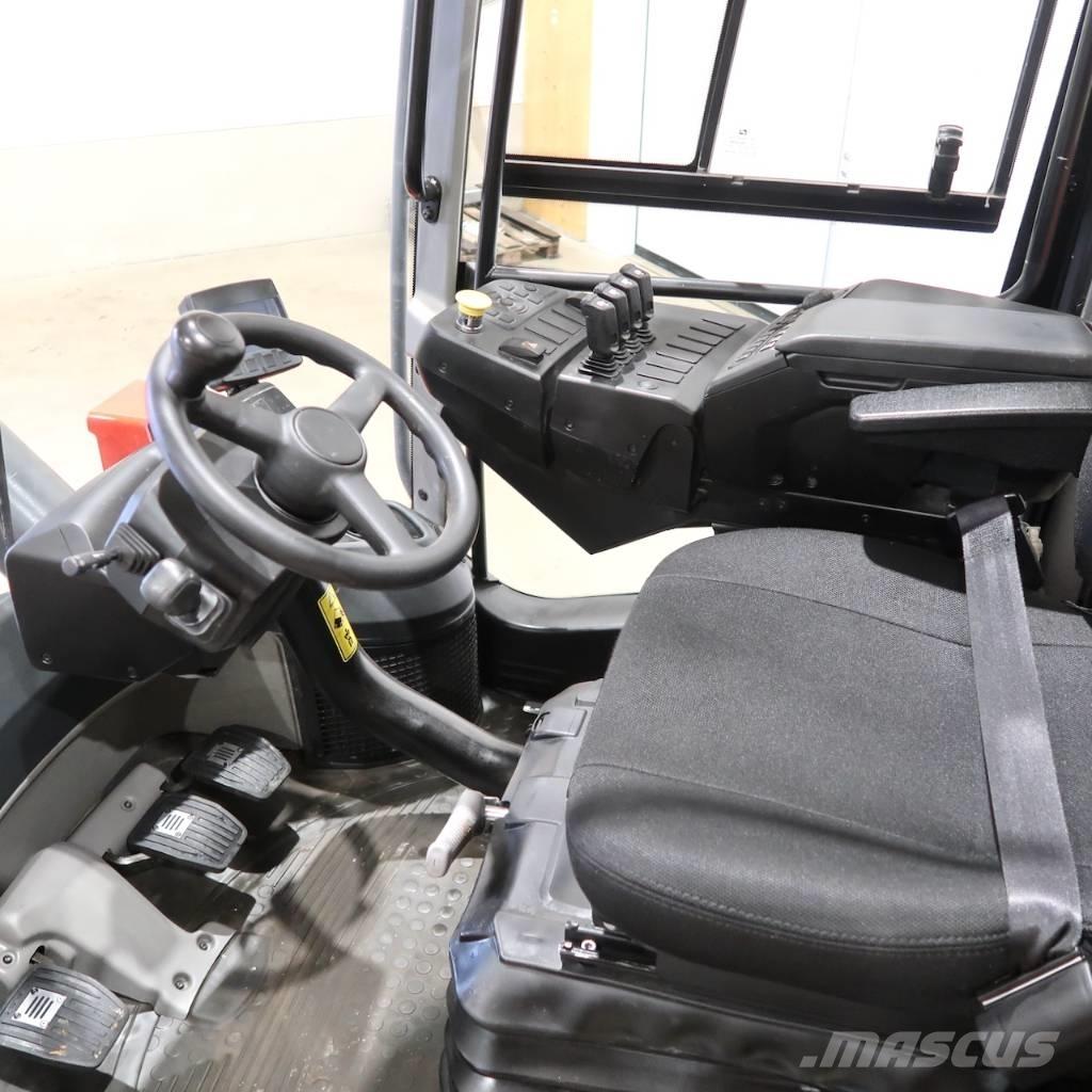 Kalmar DCG 160-12 Diesel Trucker