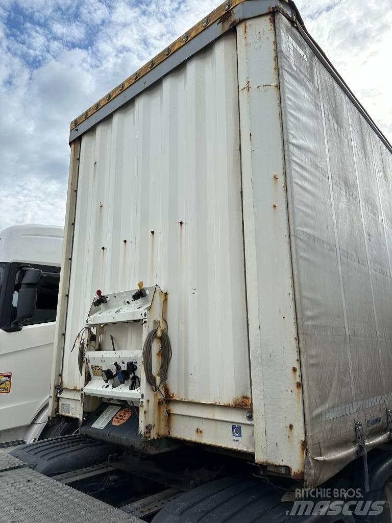 Krone SDP 27 MEGA Gardintrailer