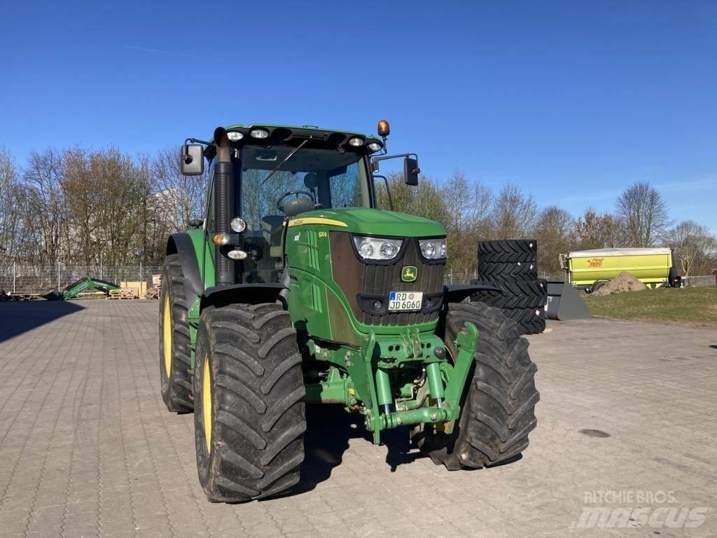 John Deere 6210R Traktorer