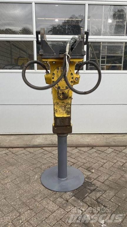 Epiroc SB452 Hydrauliske hammere