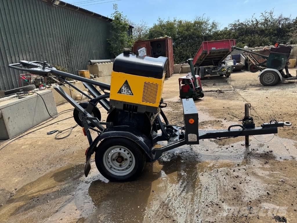 Mecalac MBR71 Valsetog