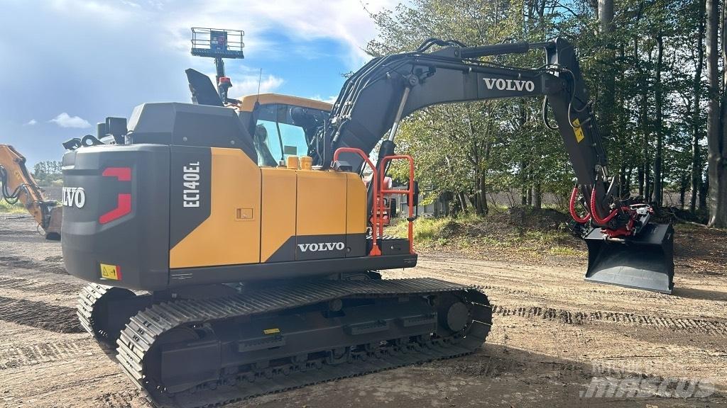 Volvo EC 140 E Beltegraver