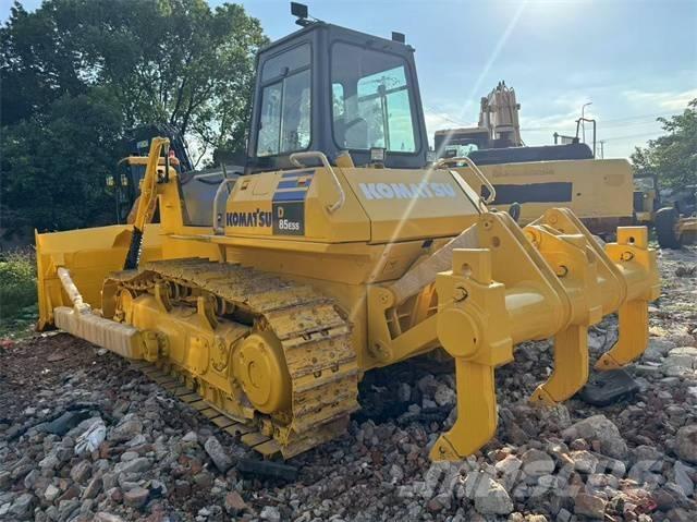 Komatsu D 85 EX Dozere Beltegående