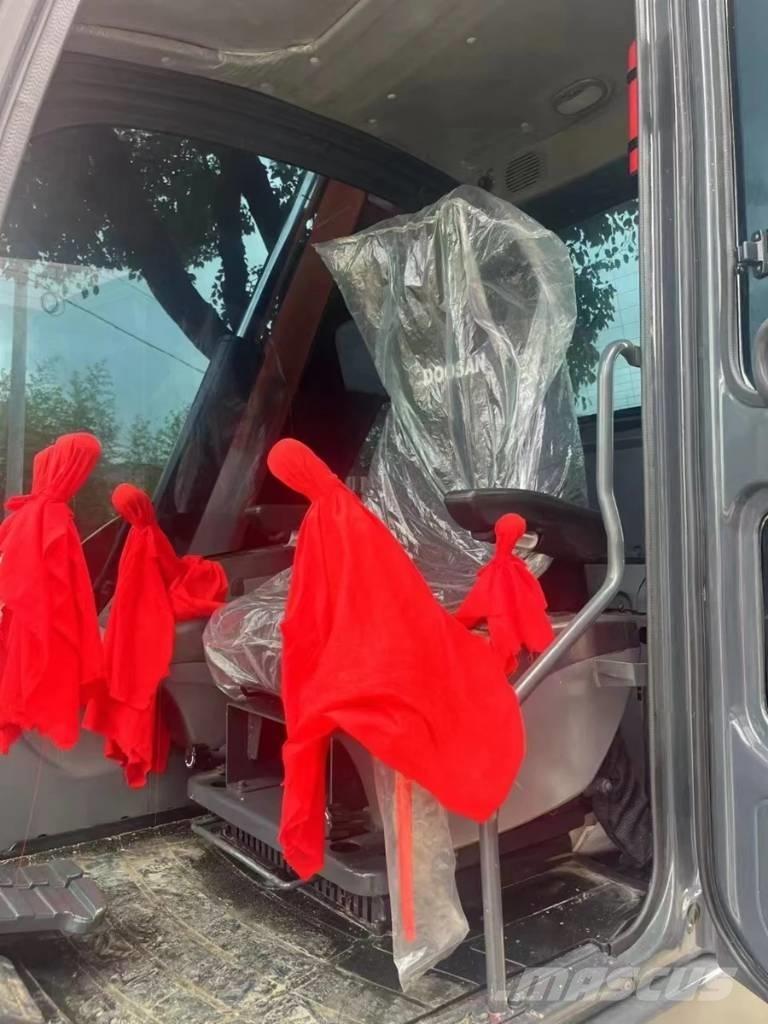 Doosan DX75-9C Midigravere 7 - 12t