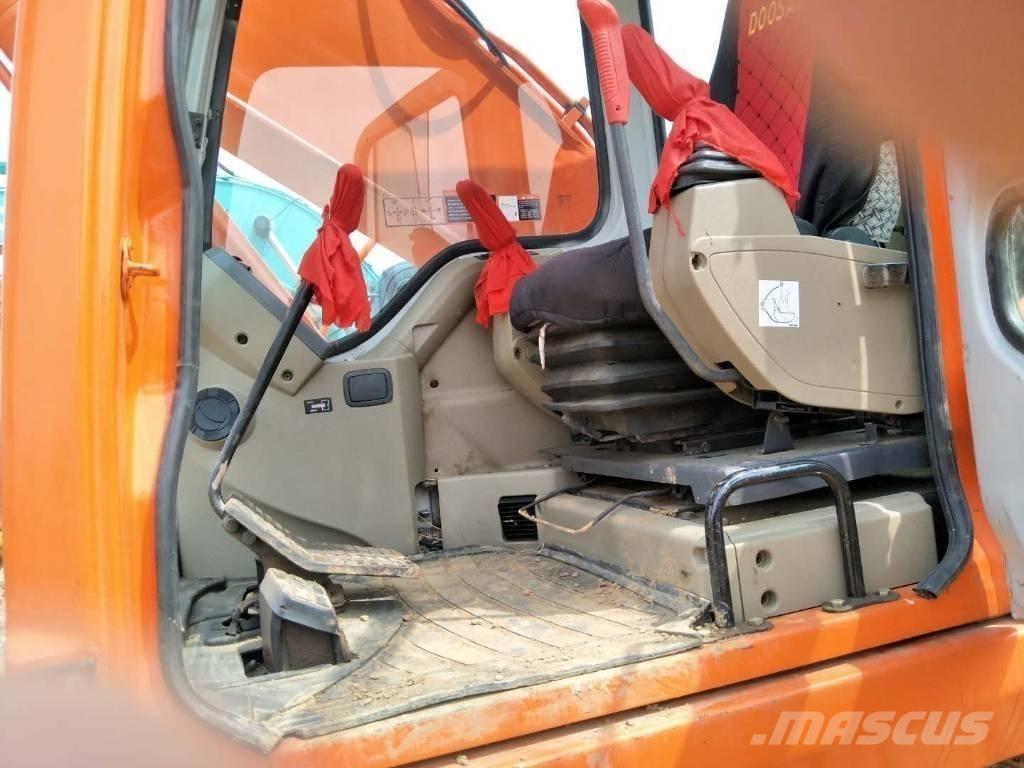 Doosan DX 225 LC Beltegraver