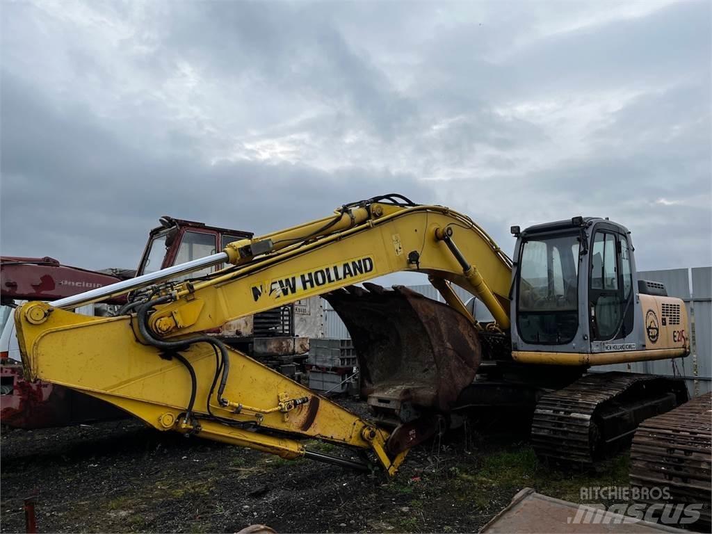 New Holland E 215 Anlegg - Annet