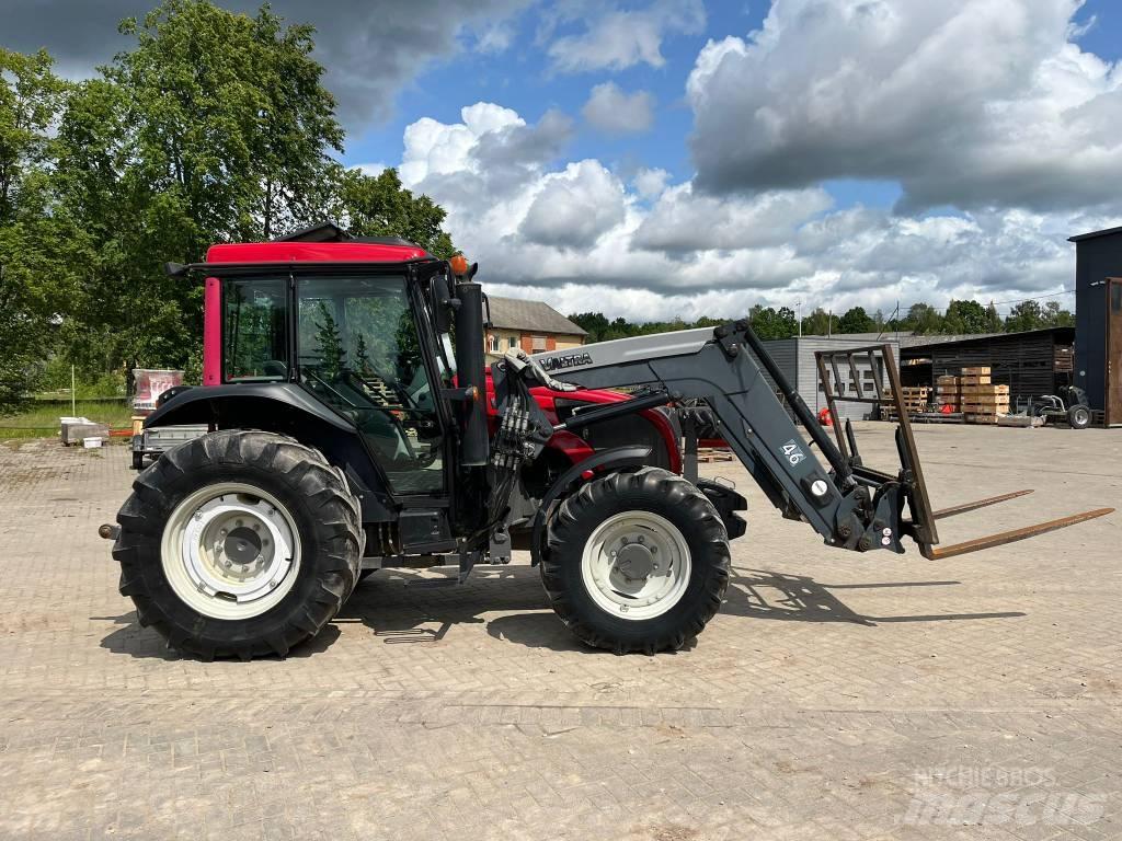Valtra A 93 Traktorer
