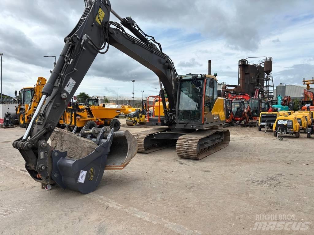 Volvo EC 140 E Beltegraver