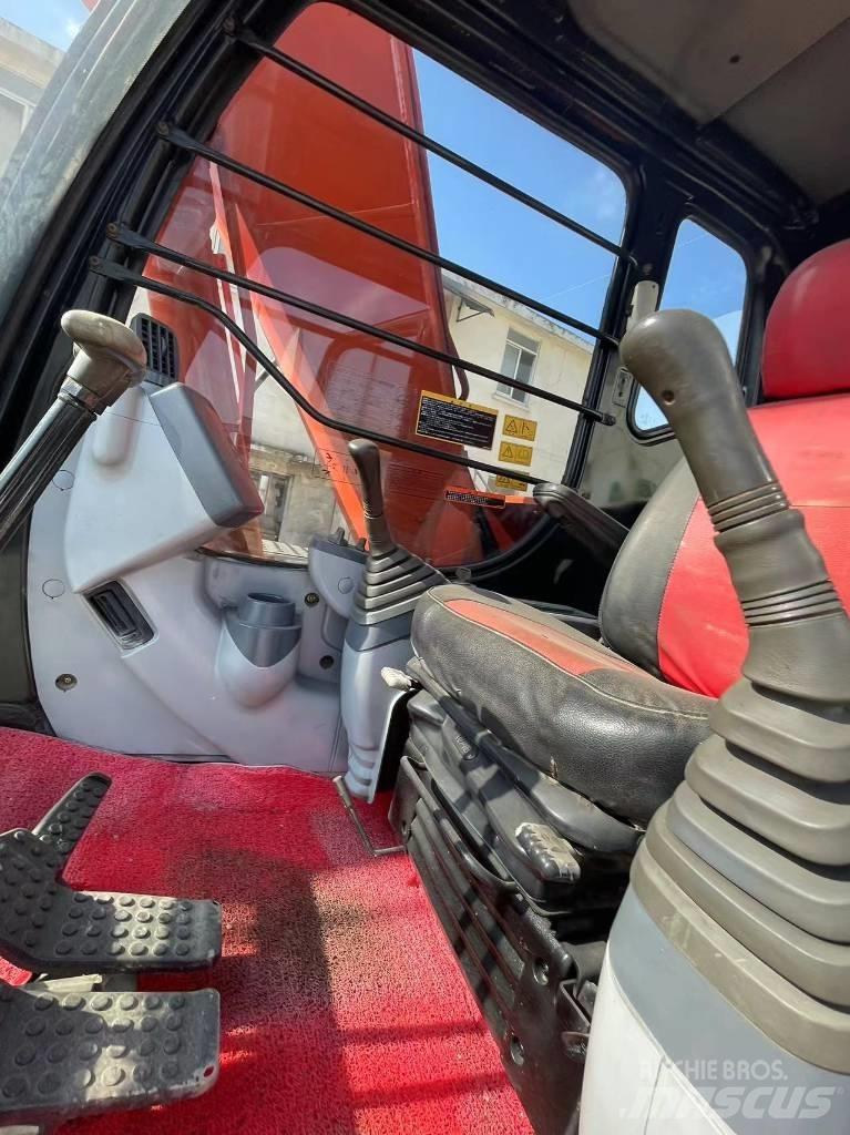 Hitachi ZX 120 Beltegraver