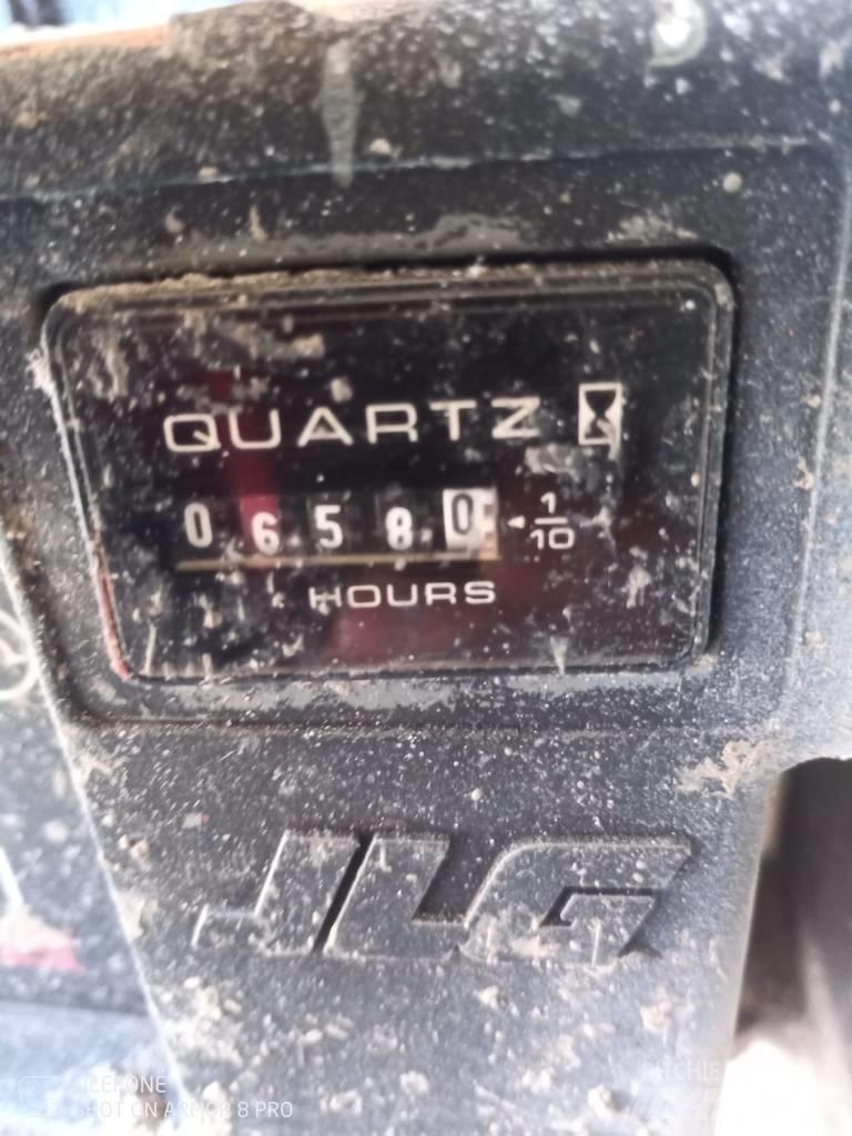 JLG 2030 ES Sakselifter