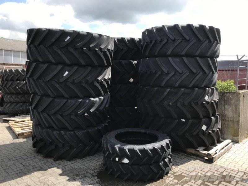 BKT 710/70R38 Dekk, hjul og felger