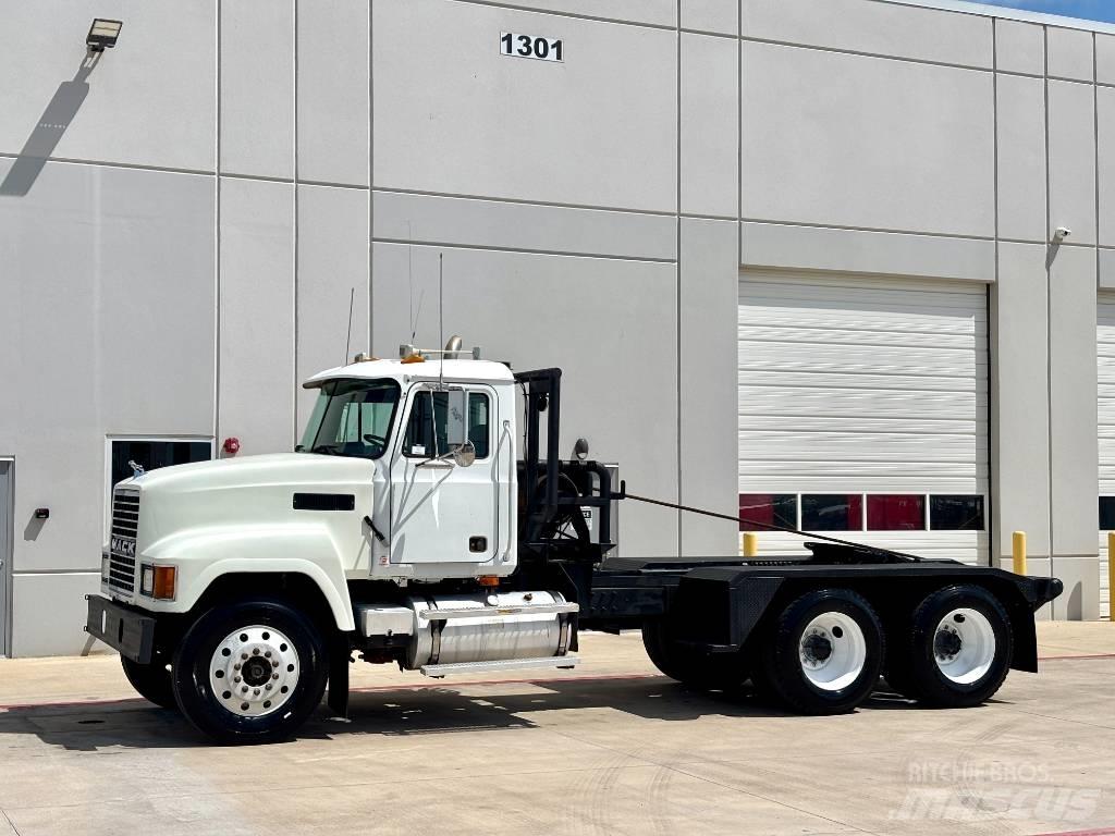 Mack CH 613 Bergingsbiler