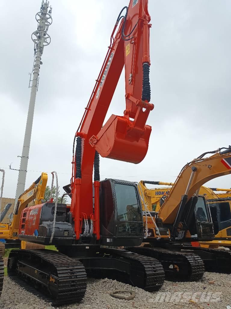 Hitachi ZX 200 Beltegraver