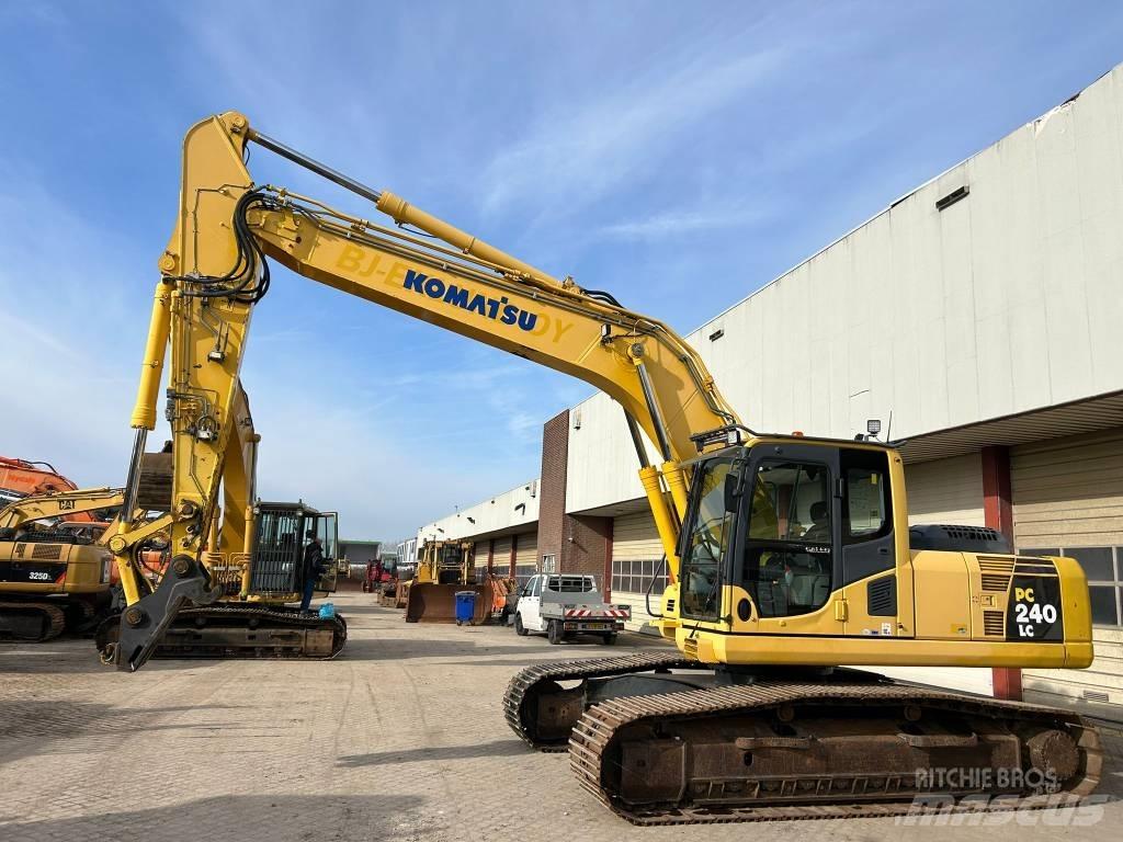 Komatsu PC 240 LC-8 Beltegraver
