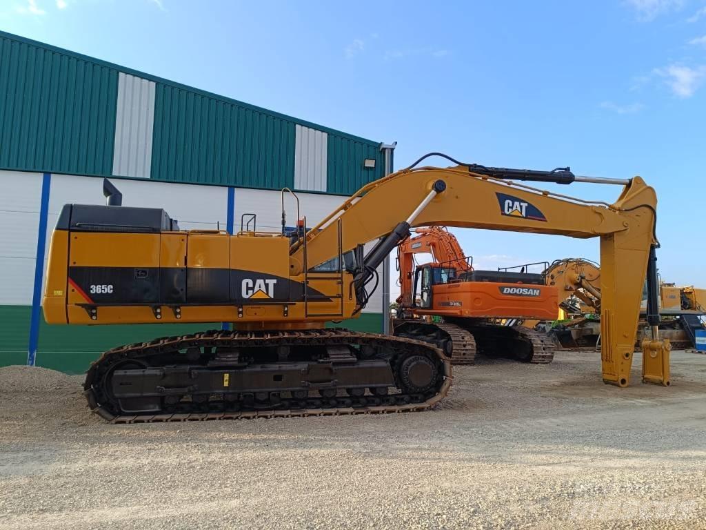 CAT 365 C L ME Beltegraver
