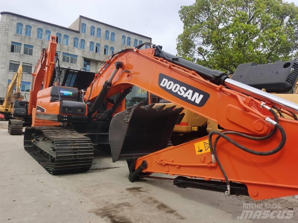 Doosan DX 225 LC Beltegraver