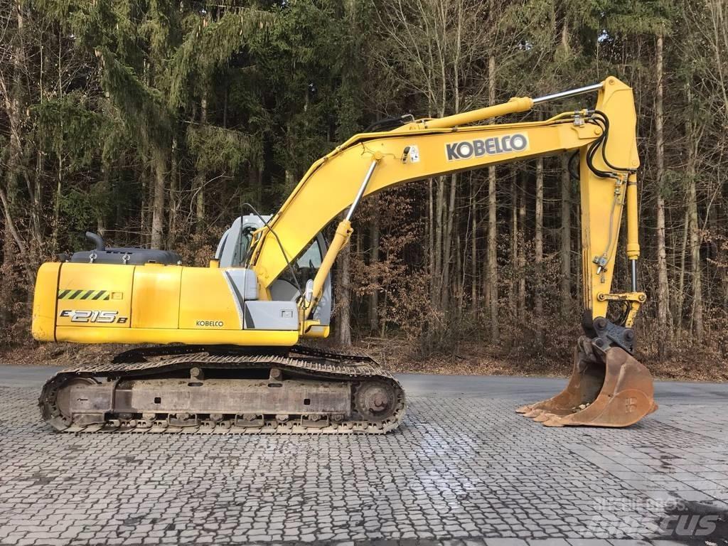 New Holland E 215 B Beltegraver