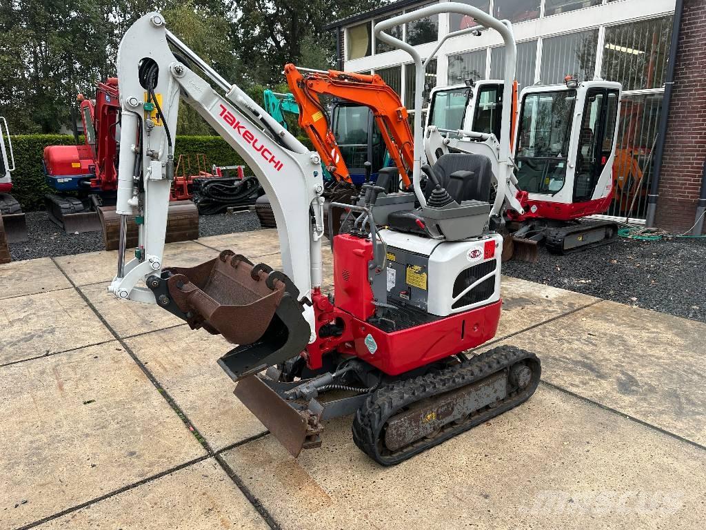 Takeuchi TB 210 R Minigravere <7t