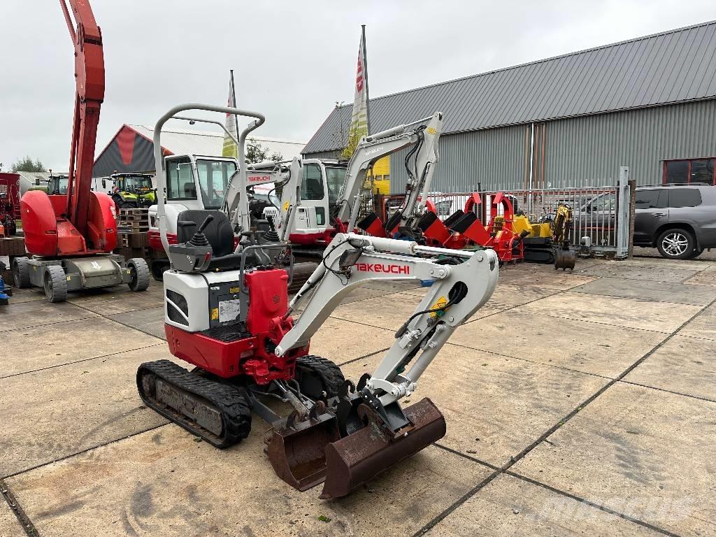 Takeuchi TB 210 R Minigravere <7t