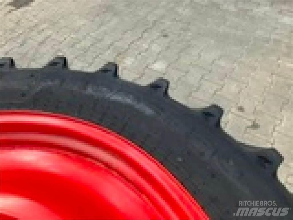 Alliance 320/85R38 Dekk, hjul og felger