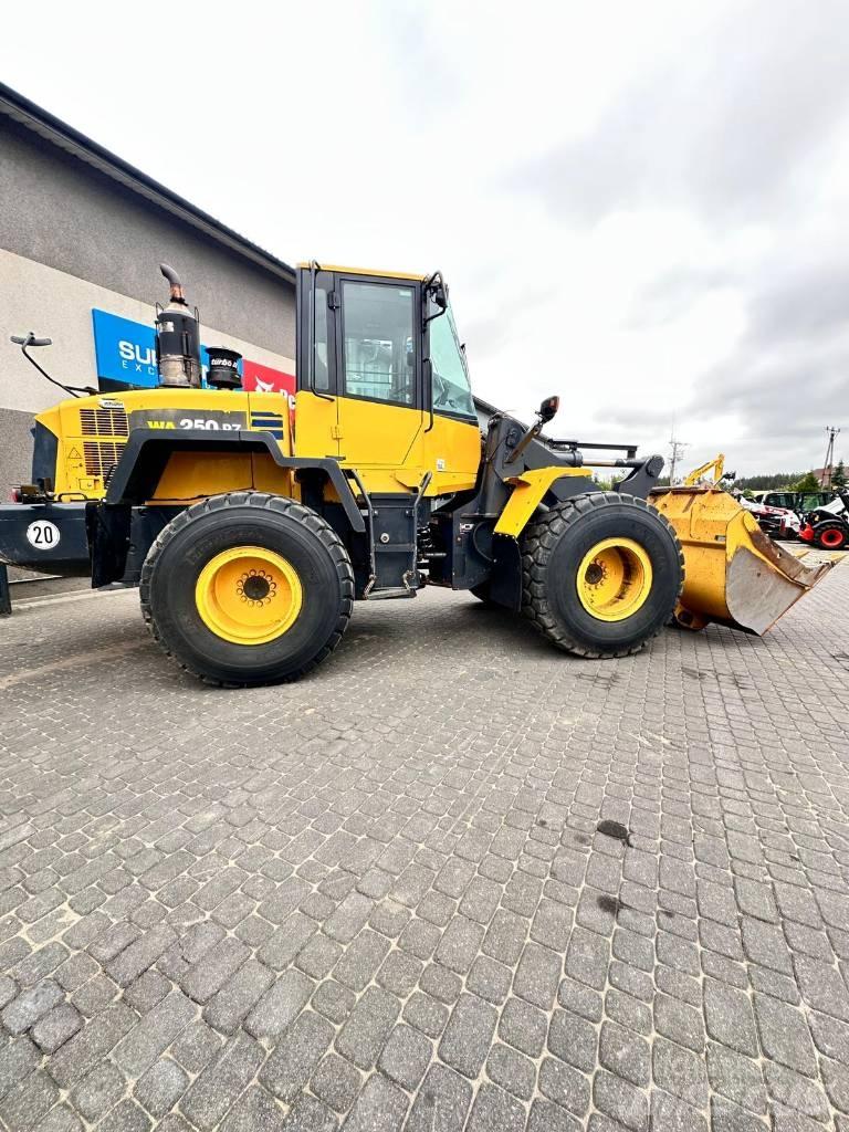 Komatsu WA 250 PZ-6 Hjullastere