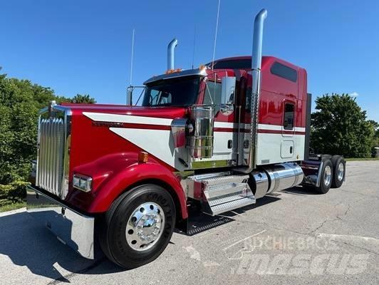 Kenworth W 900 Trekkvogner