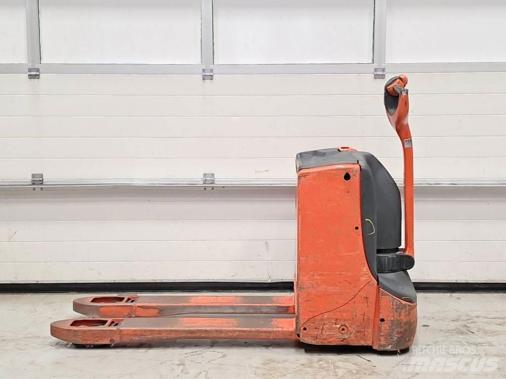 Linde T16 Lavtløftende truck