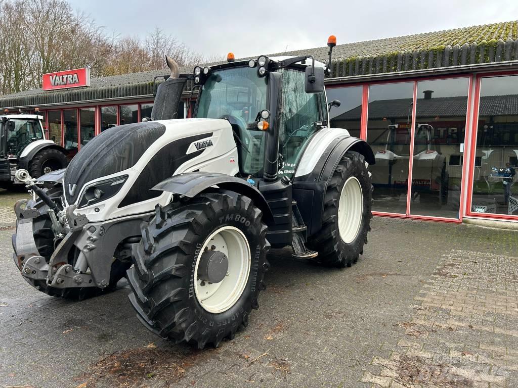 Valtra T154 Active Traktorer