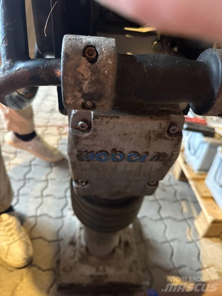 Weber Jordloppe Stampere