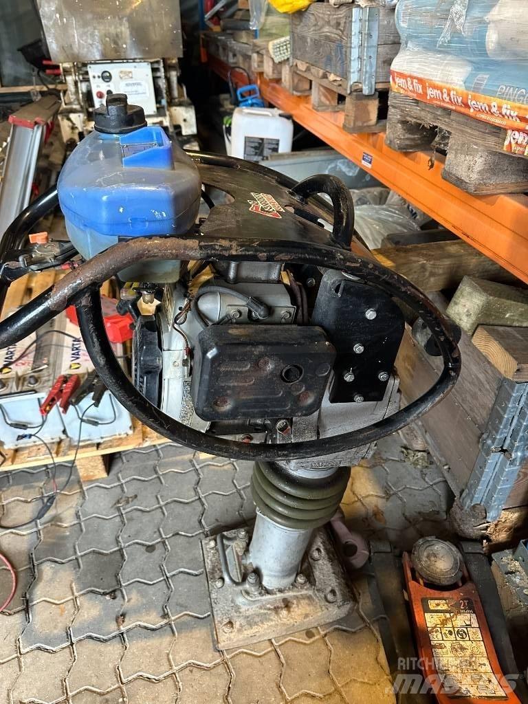Weber Jordloppe Stampere