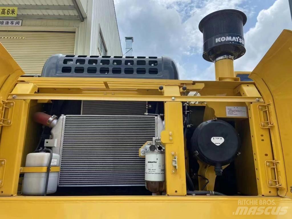 Komatsu PC 390 LC-10 Beltegraver
