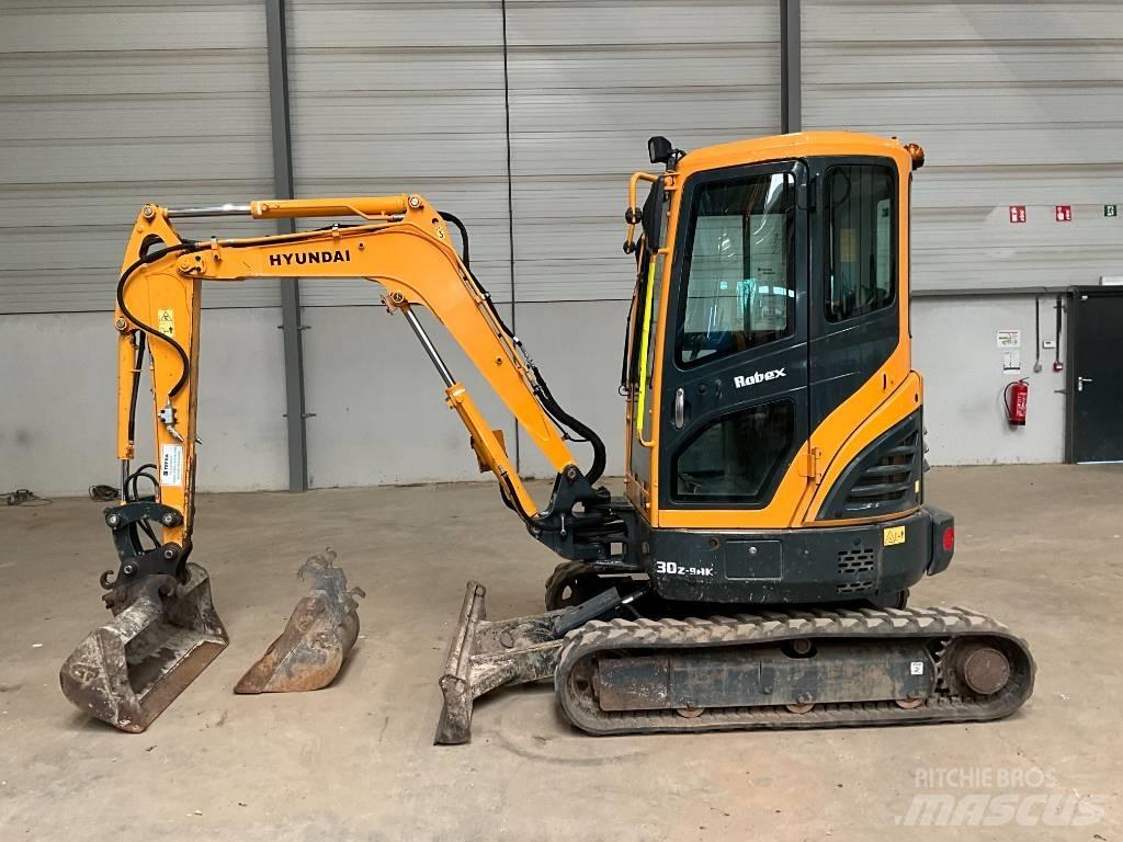 Hyundai 30 Z-9AK Minigravere <7t