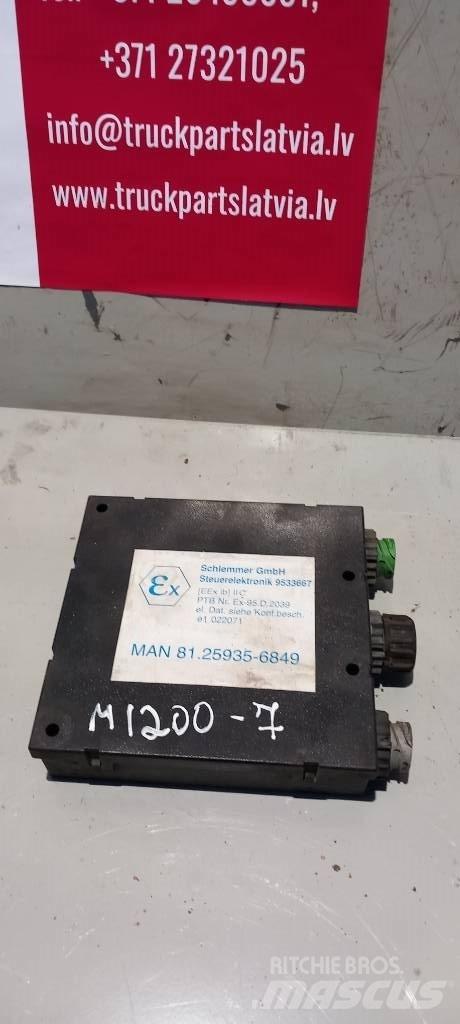 MAN TGA.  81259356849 Lys - Elektronikk