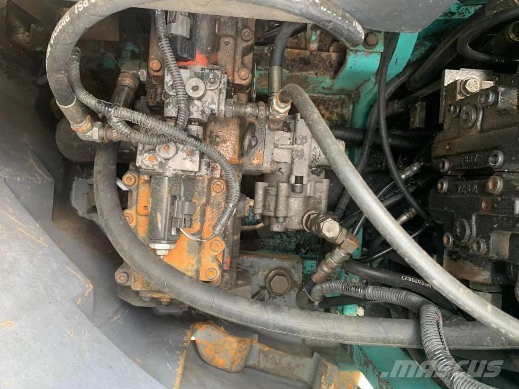 Kobelco SK 135 Beltegraver