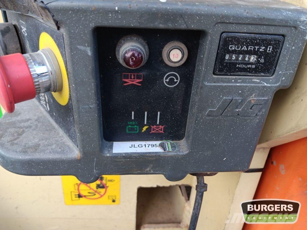 JLG 2646ES Sakselifter