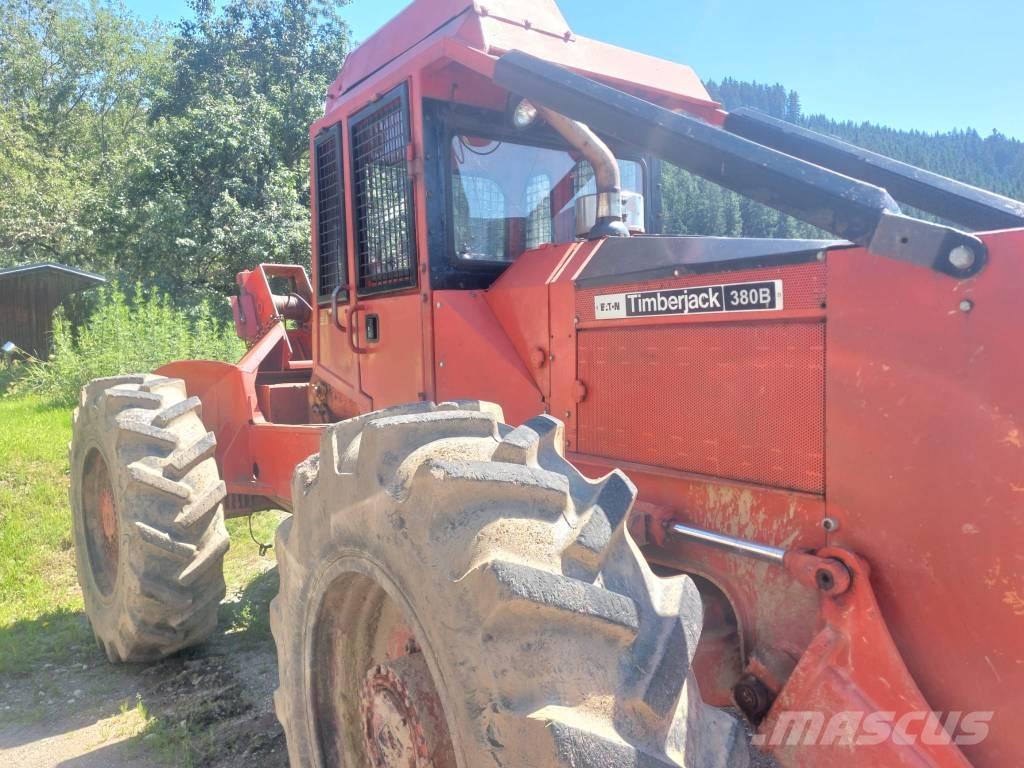 Timberjack 380B Stammelunner