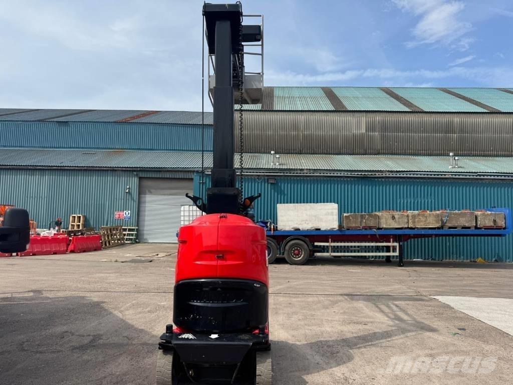 Manitou 100 VJR Personløftere